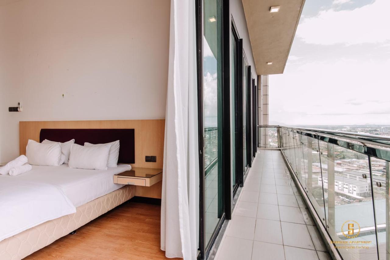 Haus 1 @ Imperial Suites Kuching Extérieur photo