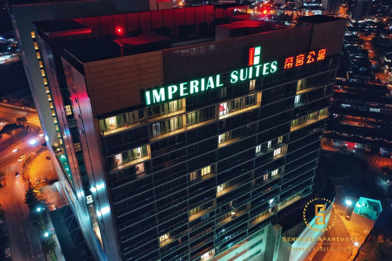 Haus 1 @ Imperial Suites Kuching Extérieur photo