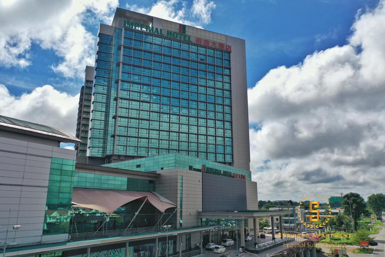 Haus 1 @ Imperial Suites Kuching Extérieur photo